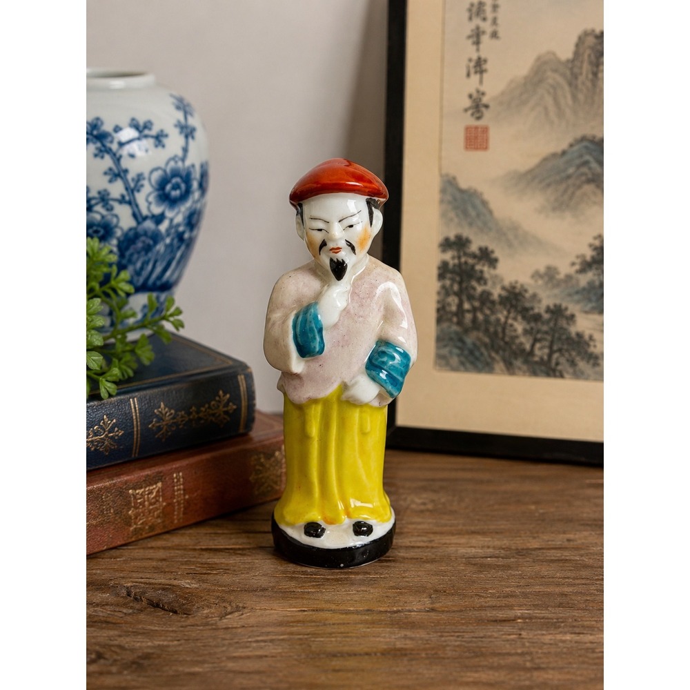 Vintage Japanese Hand‎ Painted Ceramic Scholar Figurine Oriental Man Japan 4"